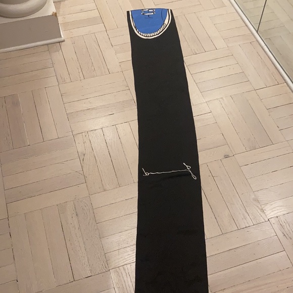 Agnes b. Silk Scarf - Picture 8 of 8